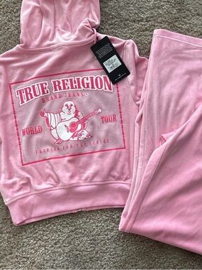True Religion Pink Set (hoodie & pants)